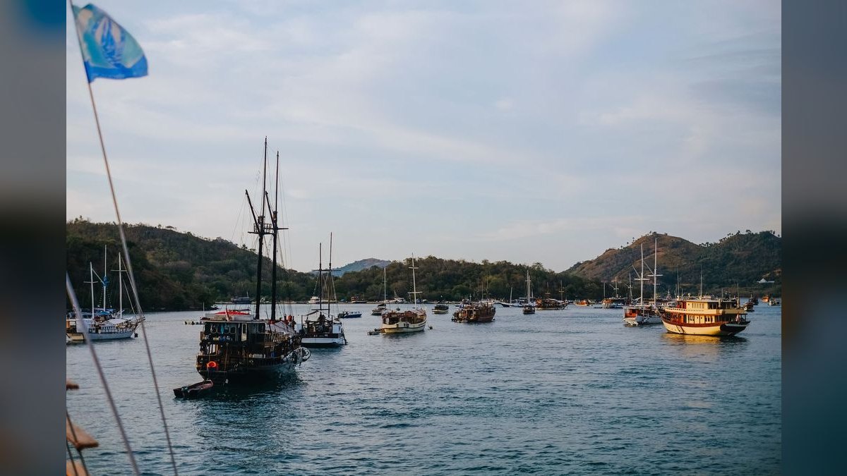 Top 10 Liveaboard Boats 2027 — figure 4