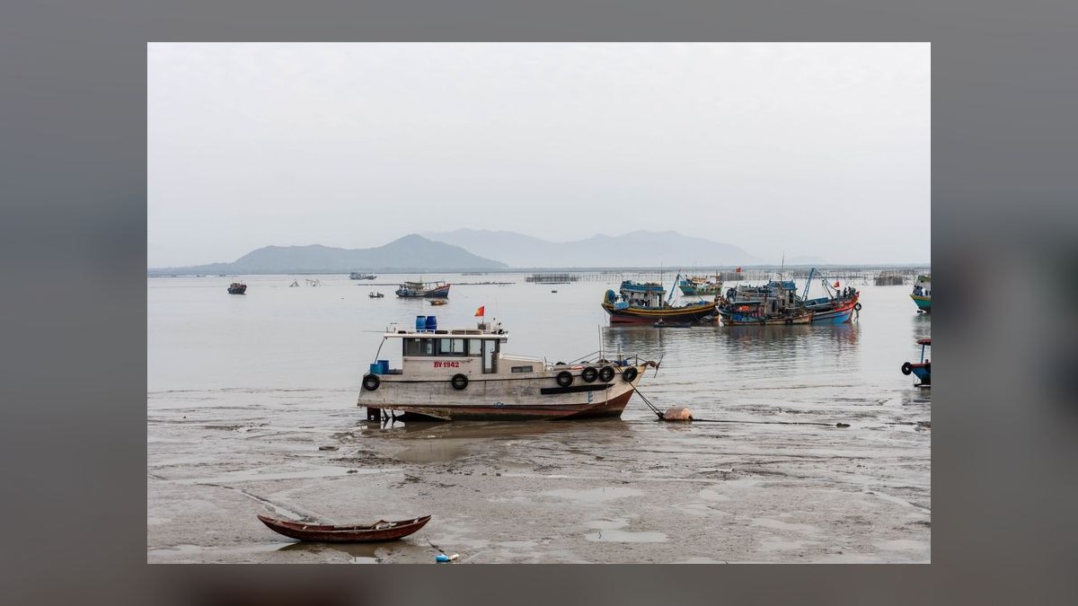Top 10 Boats for Crabbing 2027 — figure 9