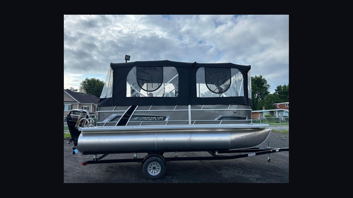 Top 10 Pontoon Boats Under $40,000 2027 — figure 10