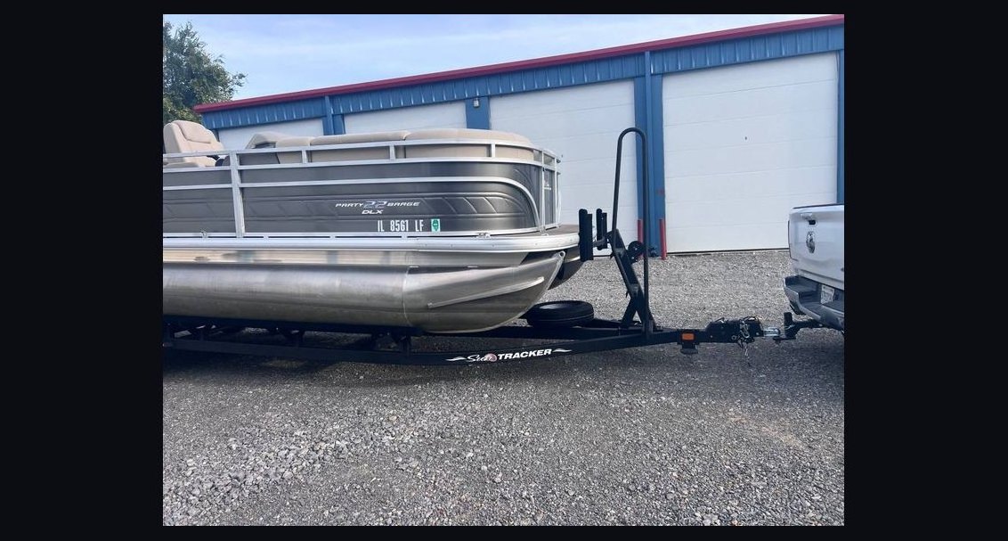 Top 10 Pontoon Boats Under $40,000 2027