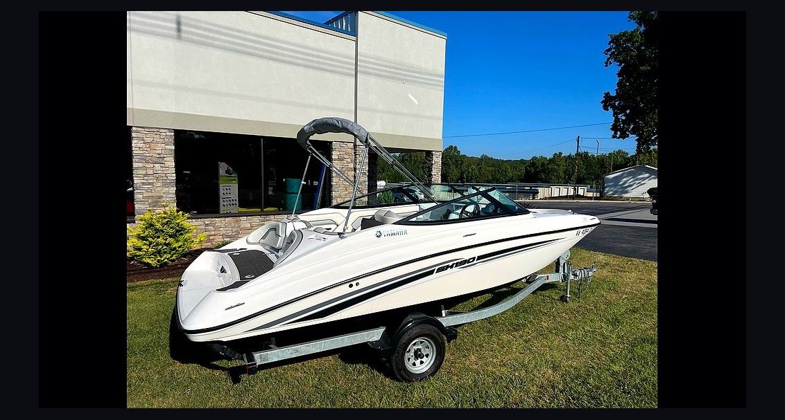 Top 10 Bowriders Under $30,000 2027