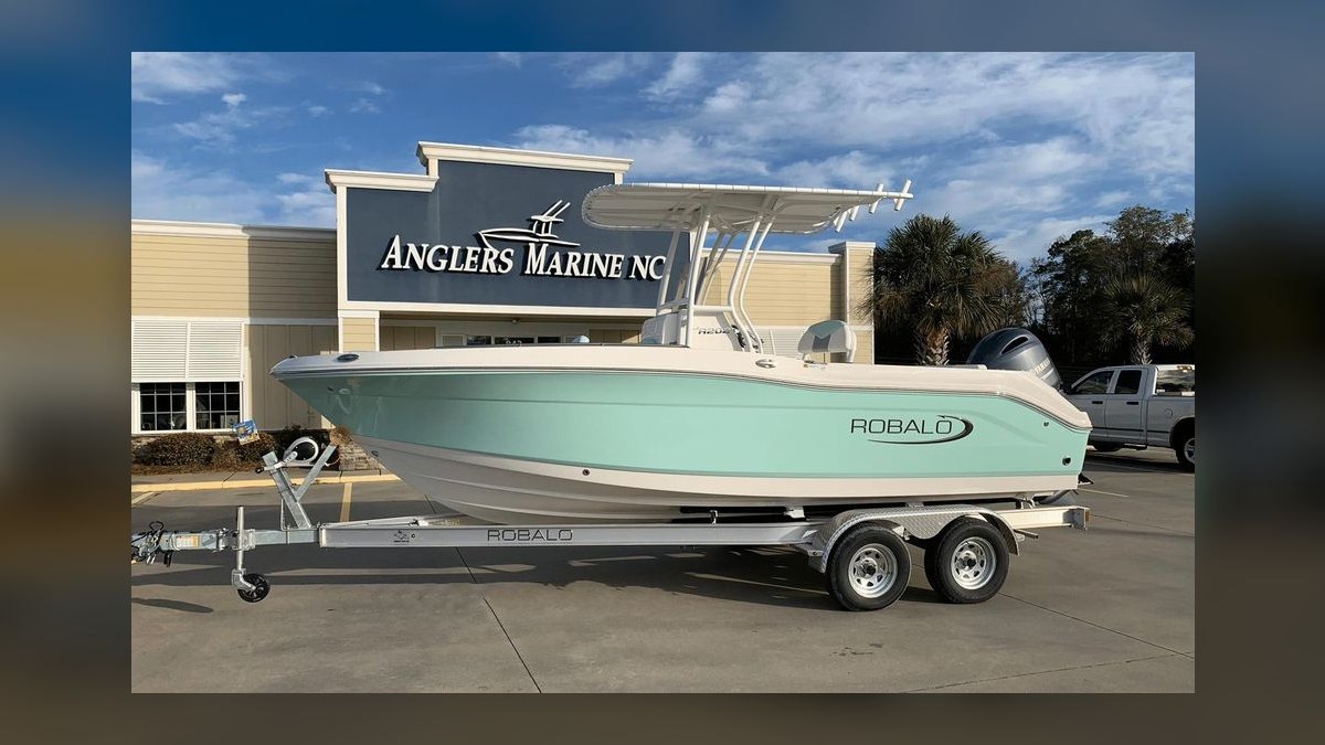 Top 10 Robalo Boat Models 2027 — figure 7