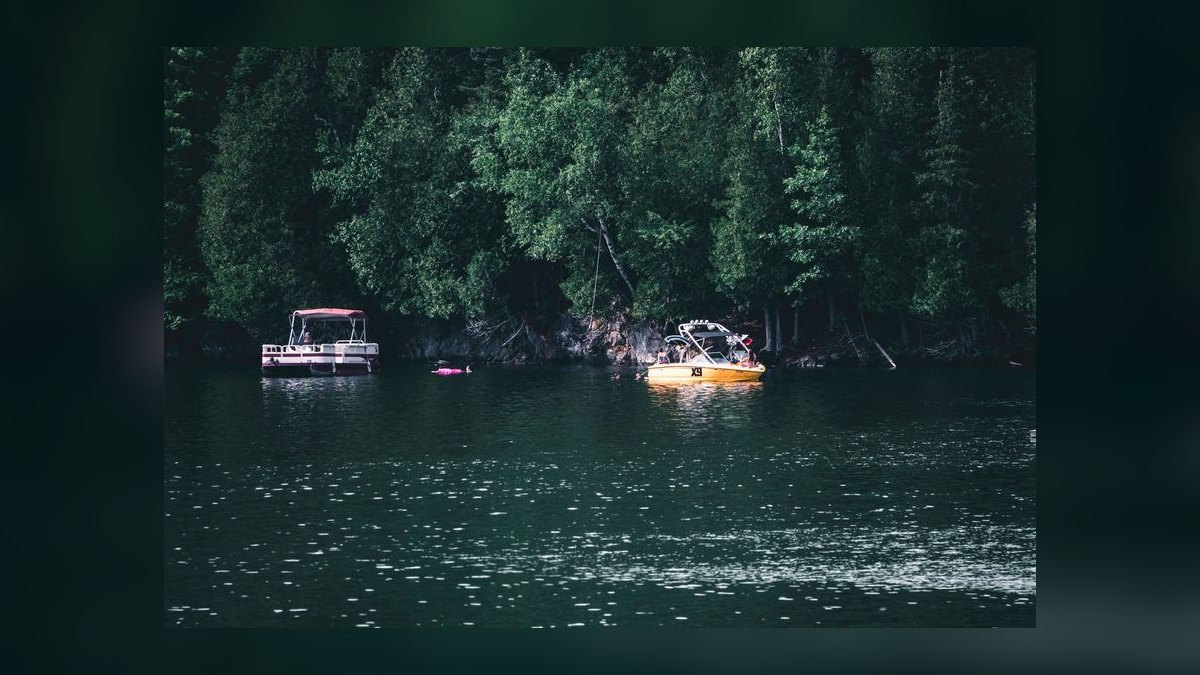 Top 10 Manitou Pontoon Models 2027 — figure 7