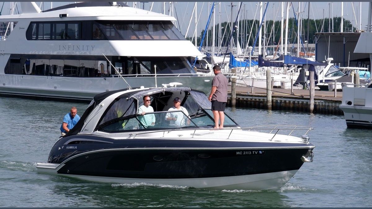 Top 10 Formula Boat Models 2027 — figure 1