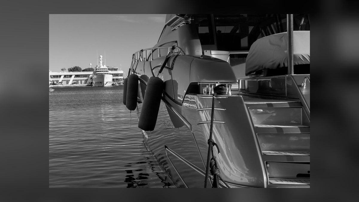 Top 10 Sunseeker Yacht Models 2027 — figure 10