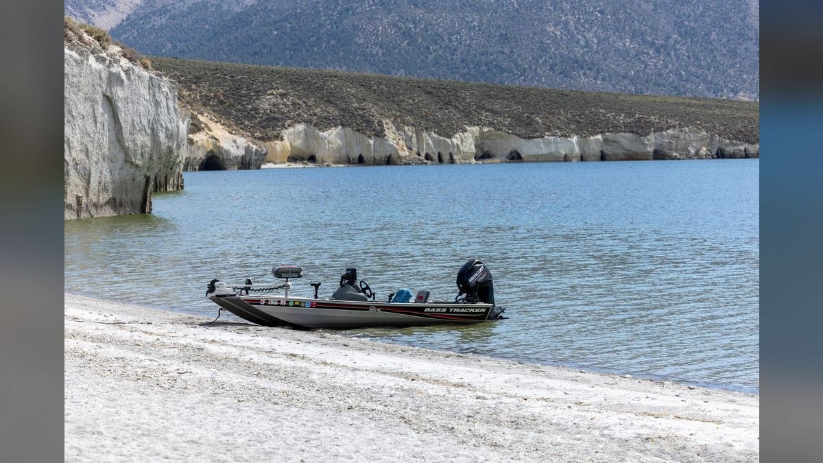 Top 10 Best Bass Boat Brands 2027 — figure 1