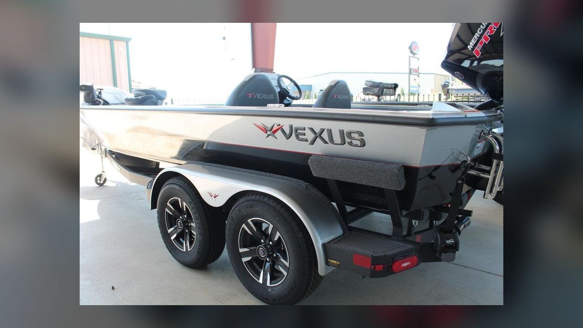 Top 10 Best Bass Boat Brands 2027 — figure 8