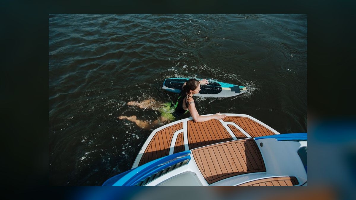 Top 10 Best Wakeboard Boat Brands 2027 — figure 8