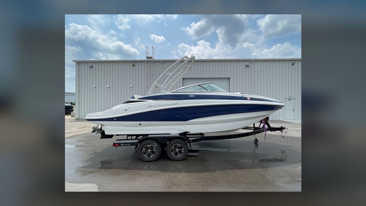 Top 10 Boats for Smith Mountain Lake 2027 — figure 9