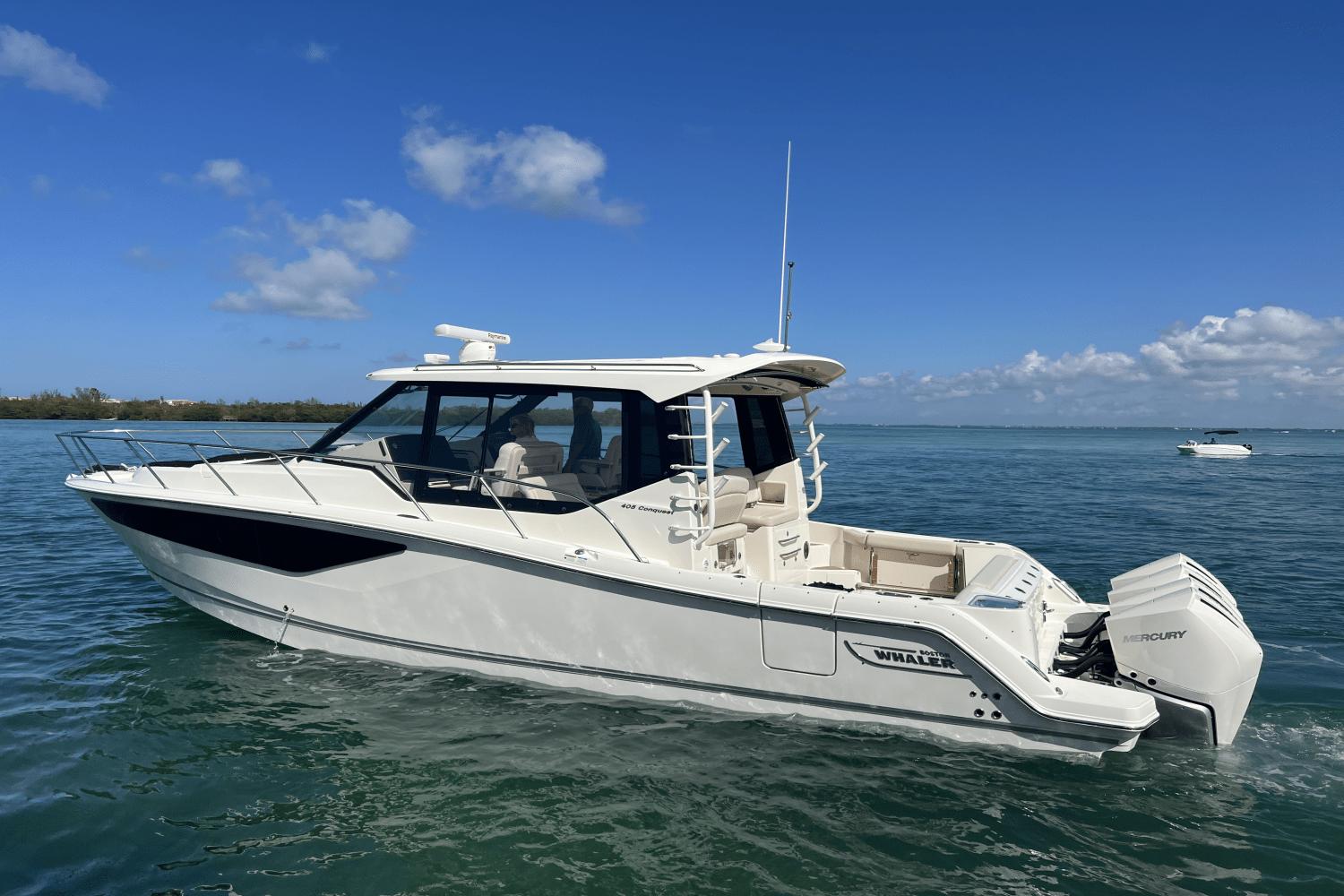 Top 10 Boats for Lake Michigan 2027 — figure 1