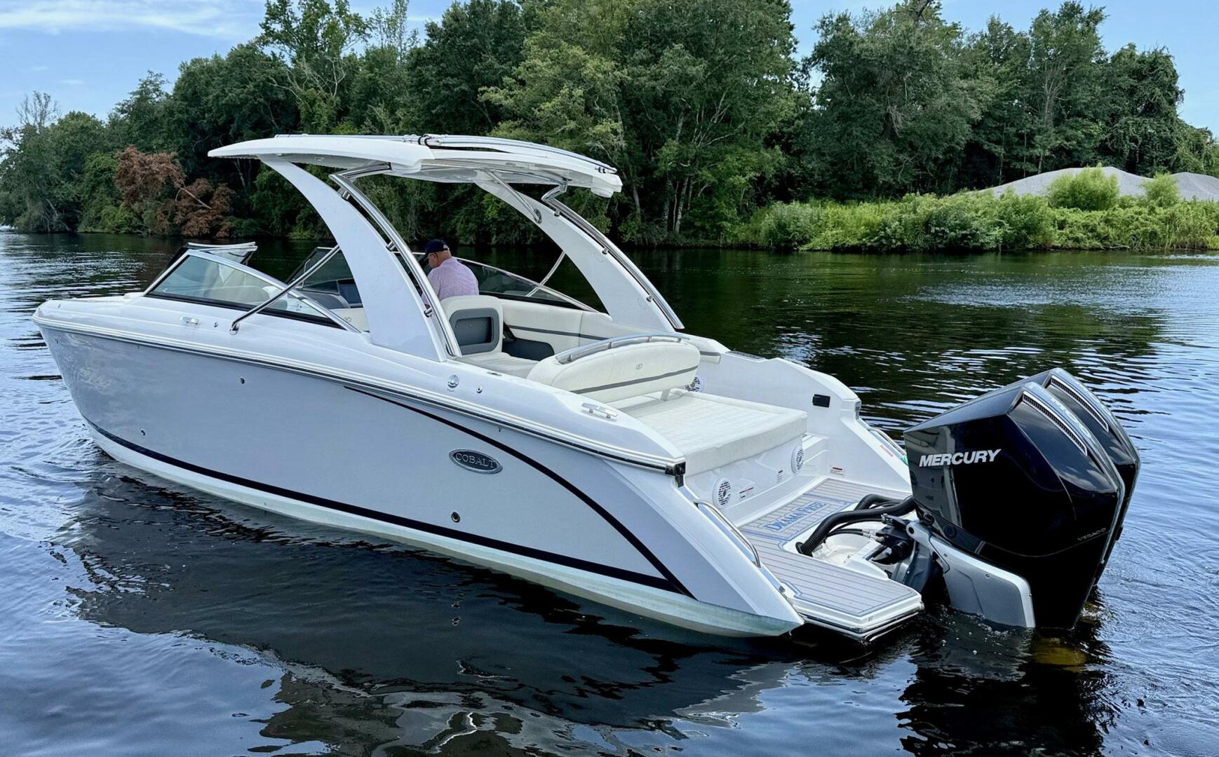 Top 10 Boats for Lake Michigan 2027 — figure 7