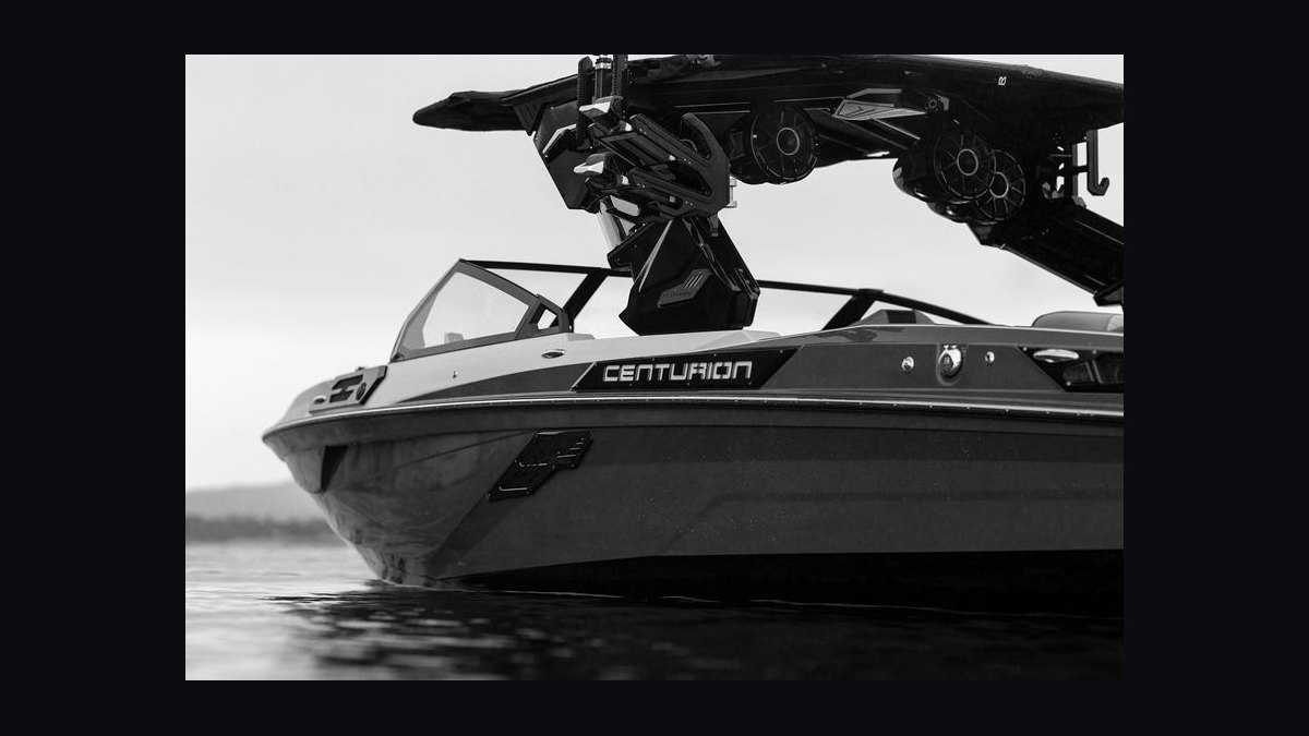 Top 10 Boats for Wakeboarding 2027 — figure 7