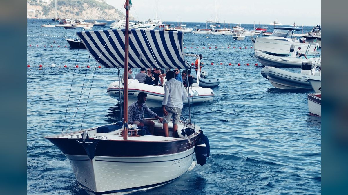Top 10 Boats for Large Groups 2027 — figure 3