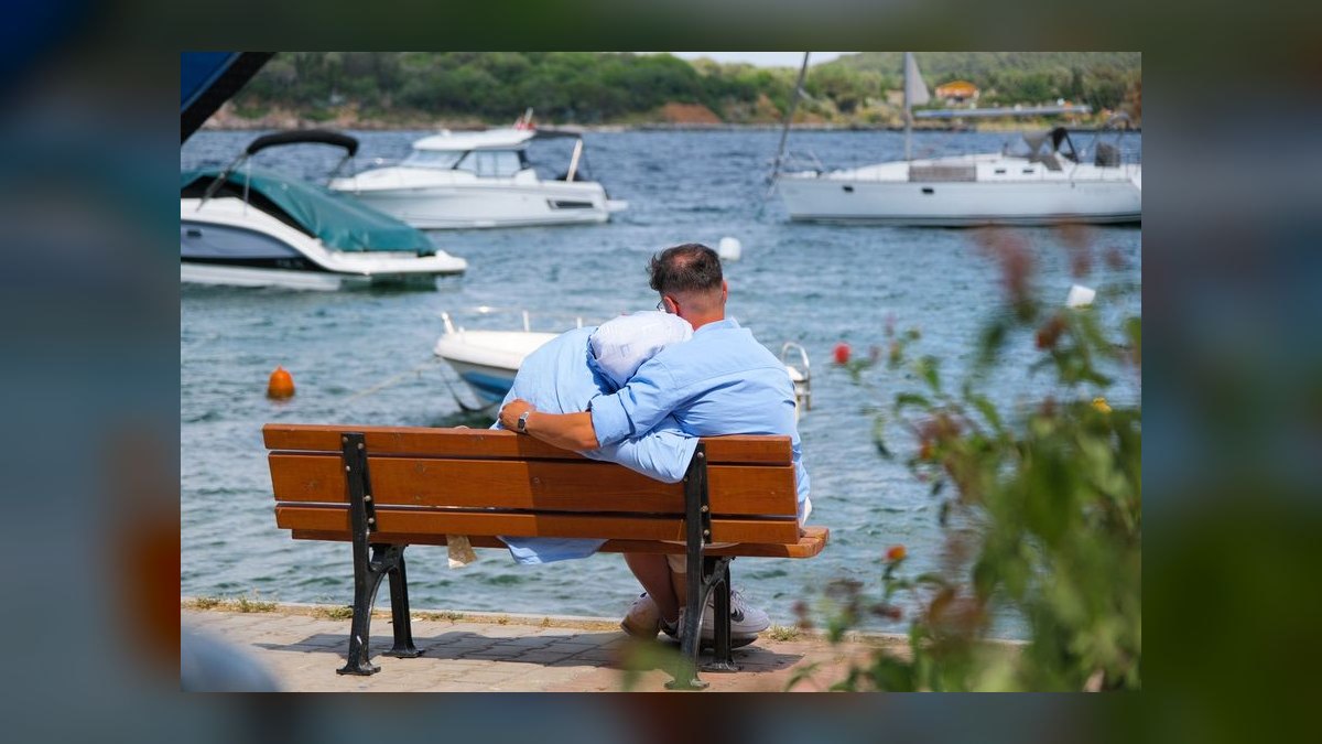 Top 10 Boats for Couples 2027 — figure 10