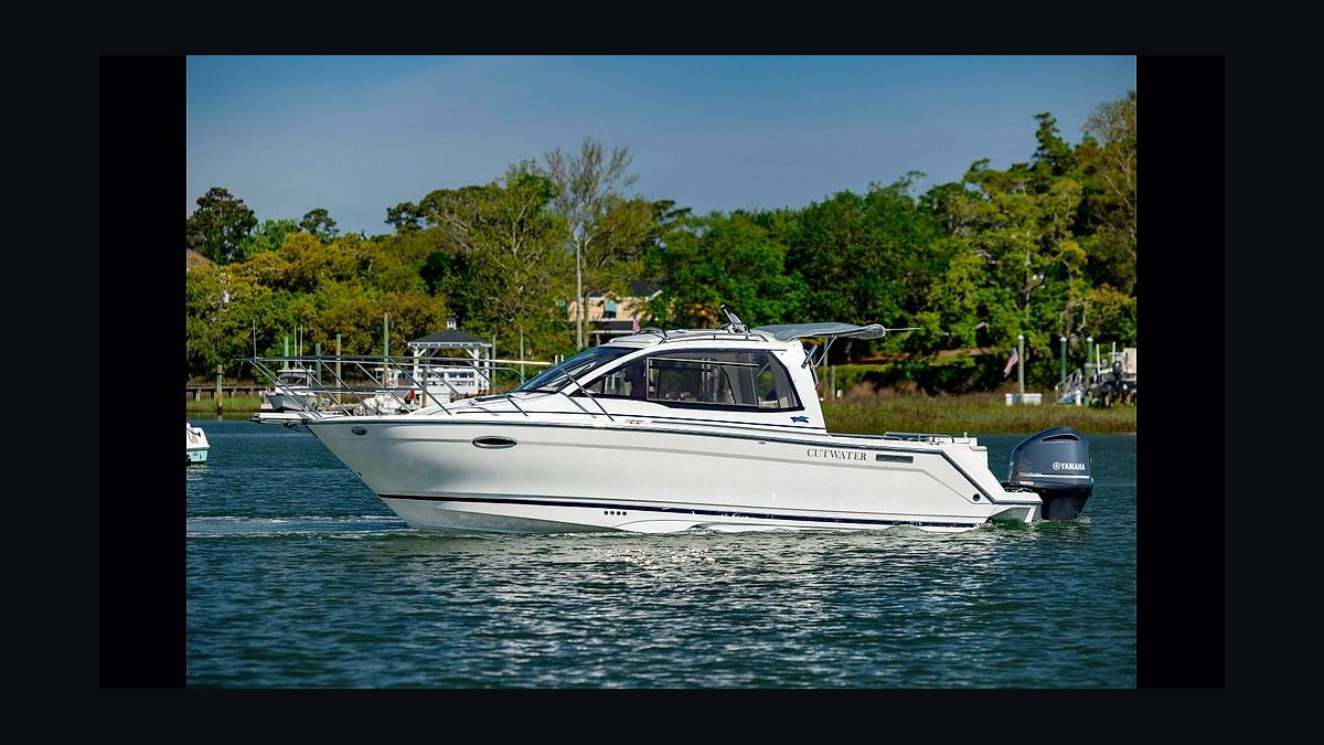 Top 10 Boats for Couples 2027