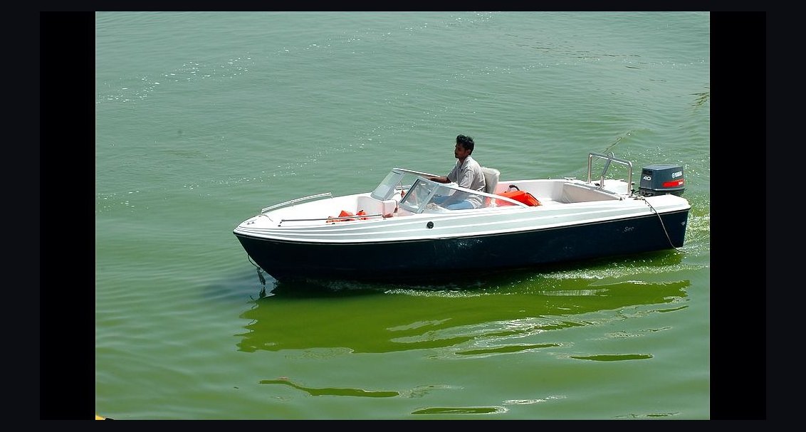 Top 10 Boats for Big Families 2027