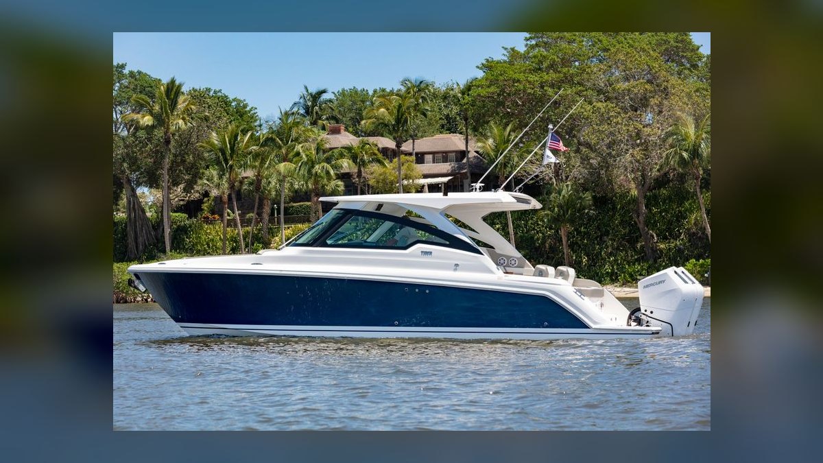 Top 10 Boats 30 to 35 Feet 2027 — figure 9