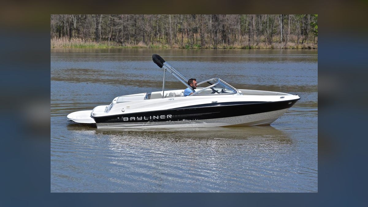 Best Used Bowrider Boats Under $10,000 in 2027 (Ranked) — figure 2