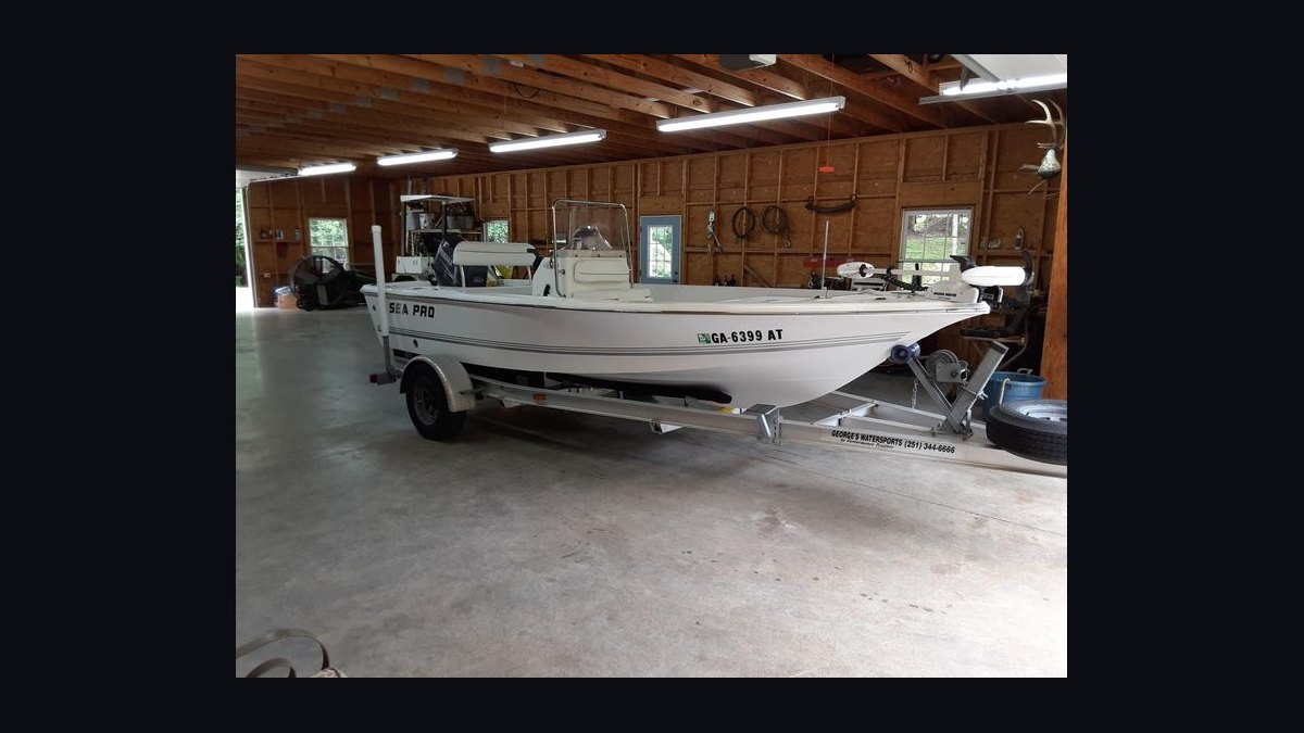Best Used Center Console Boats Under $10,000 in 2027 (Ranked) — figure 8