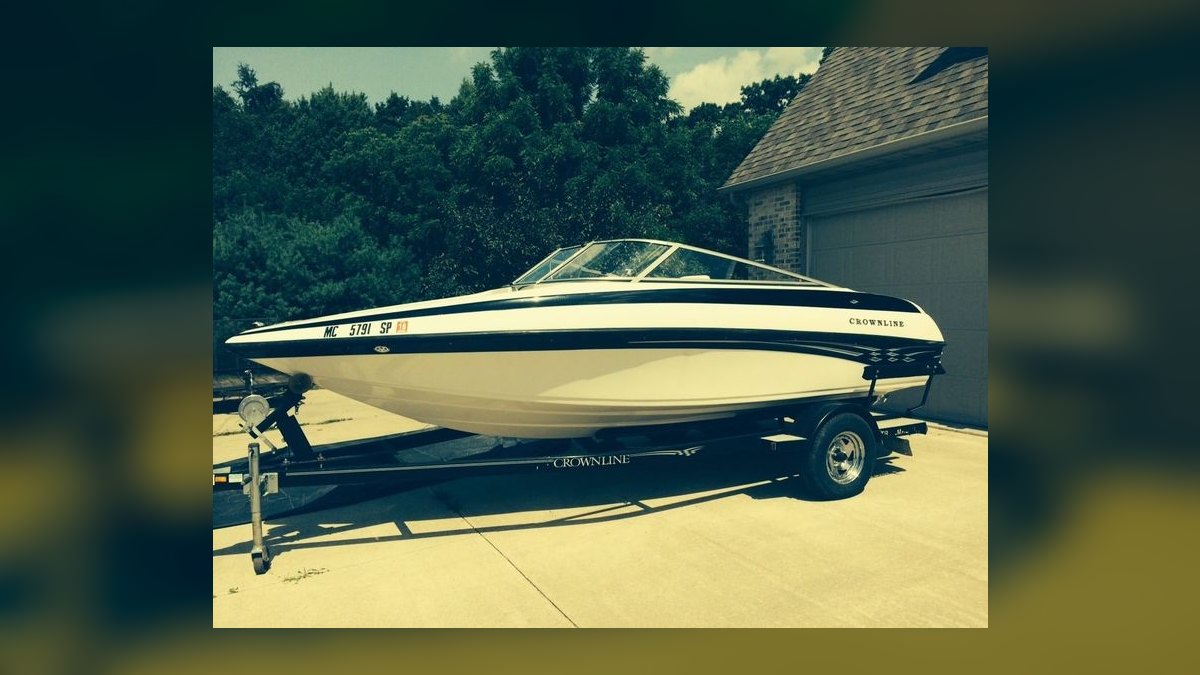 Best Used Deck Boats Under $10,000 in 2027 (Ranked) — figure 5