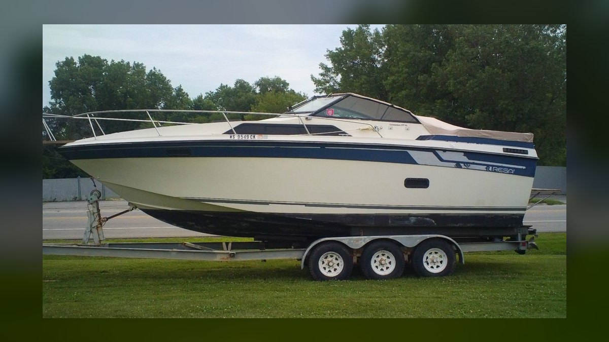 Best Used Express Cruisers Under $10,000 in 2027 (Ranked) — figure 7