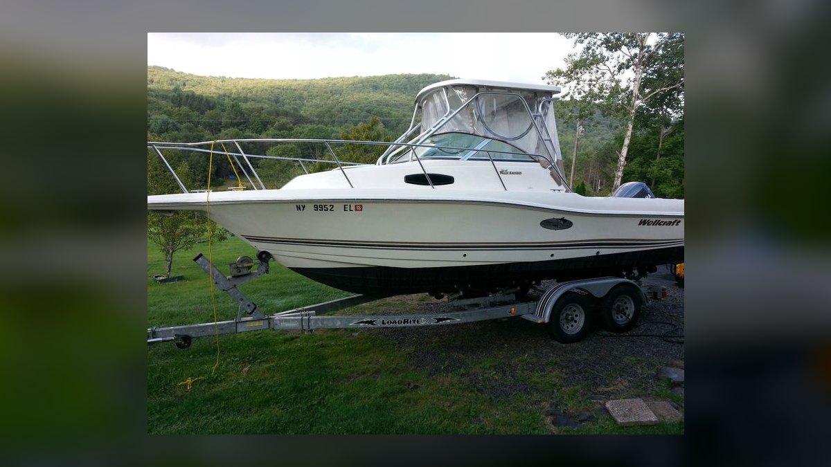 Best Used Walkaround Boats Under $10,000 in 2027 (Ranked) — figure 3
