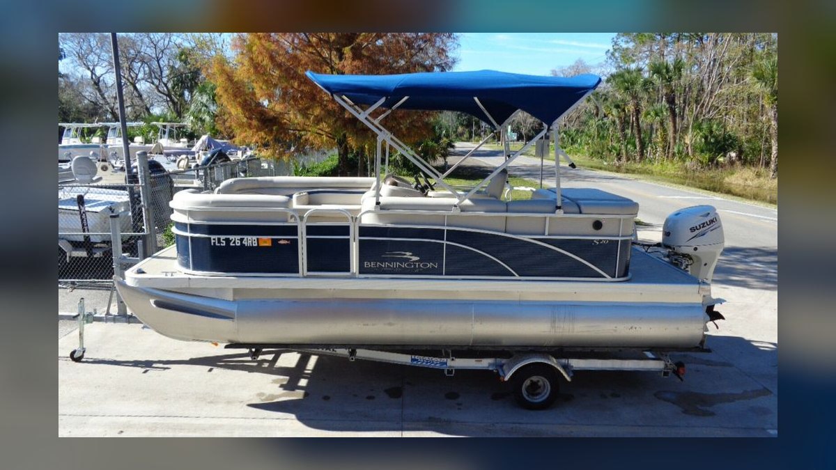 Best Used Pontoon Boats Under $20,000 in 2027 (Ranked)