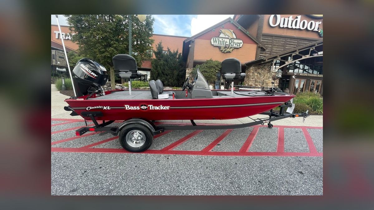 Best Used Bass Boats Under $20,000 in 2027 (Ranked) — figure 7