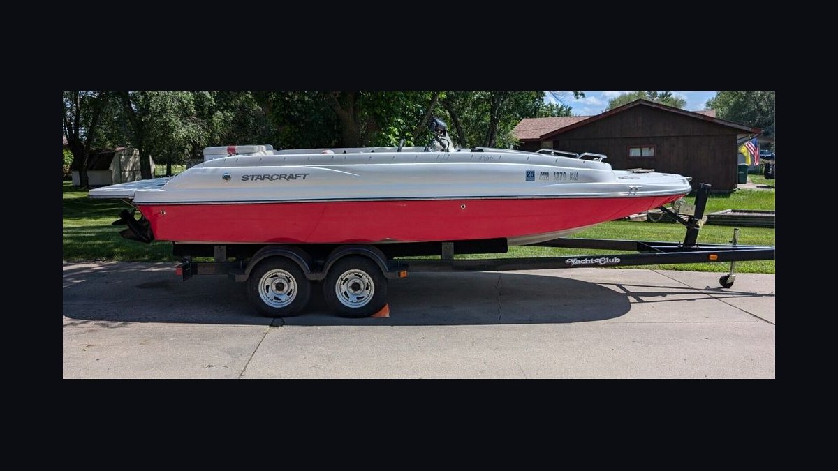 Best Used Deck Boats Under $20,000 in 2027 (Ranked) — figure 7
