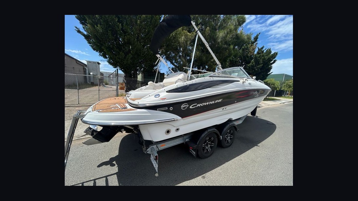 Best Used Deck Boats Under $20,000 in 2027 (Ranked) — figure 9