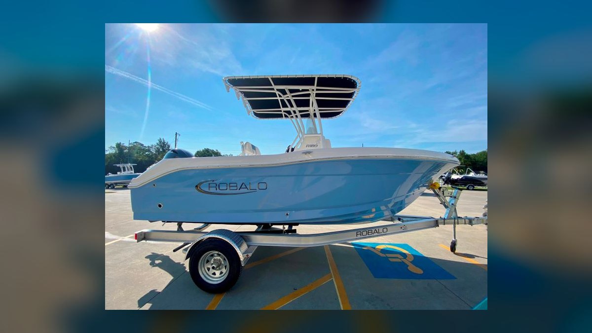 Best Used Dual Console Boats Under $20,000 in 2027 (Ranked) — figure 8