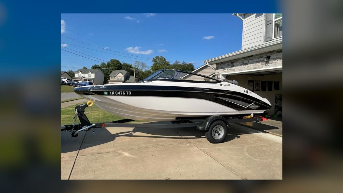 Best Used Runabout Boats Under $20,000 in 2027 (Ranked) — figure 1
