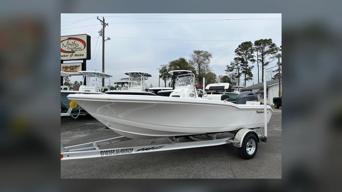 Best Used Center Console Boats Under $30,000 in 2027 (Ranked) — figure 7