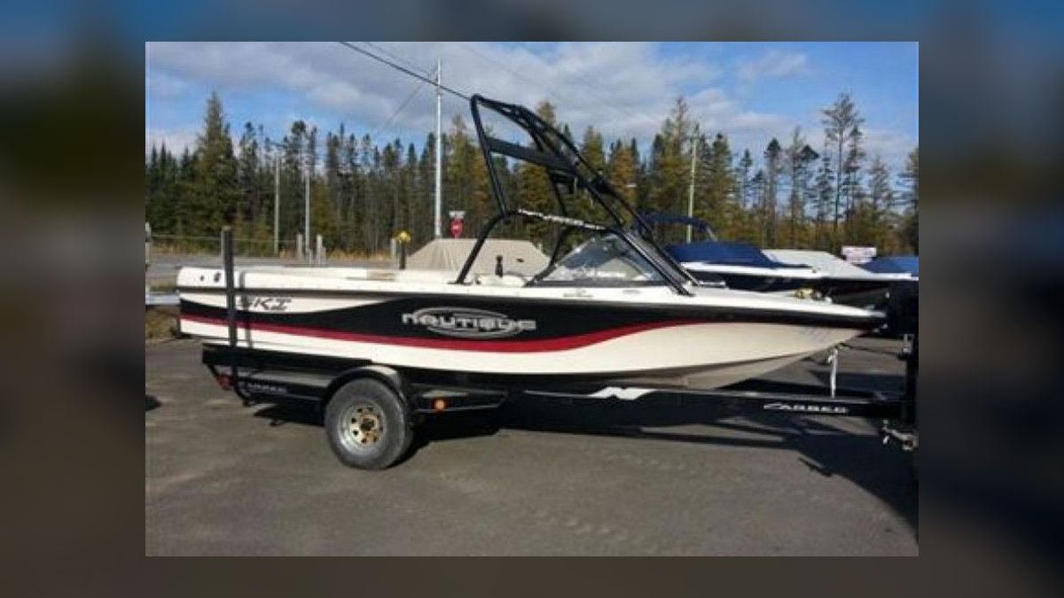 Best Used Ski Boats Under $30,000 in 2027 (Ranked) — figure 2