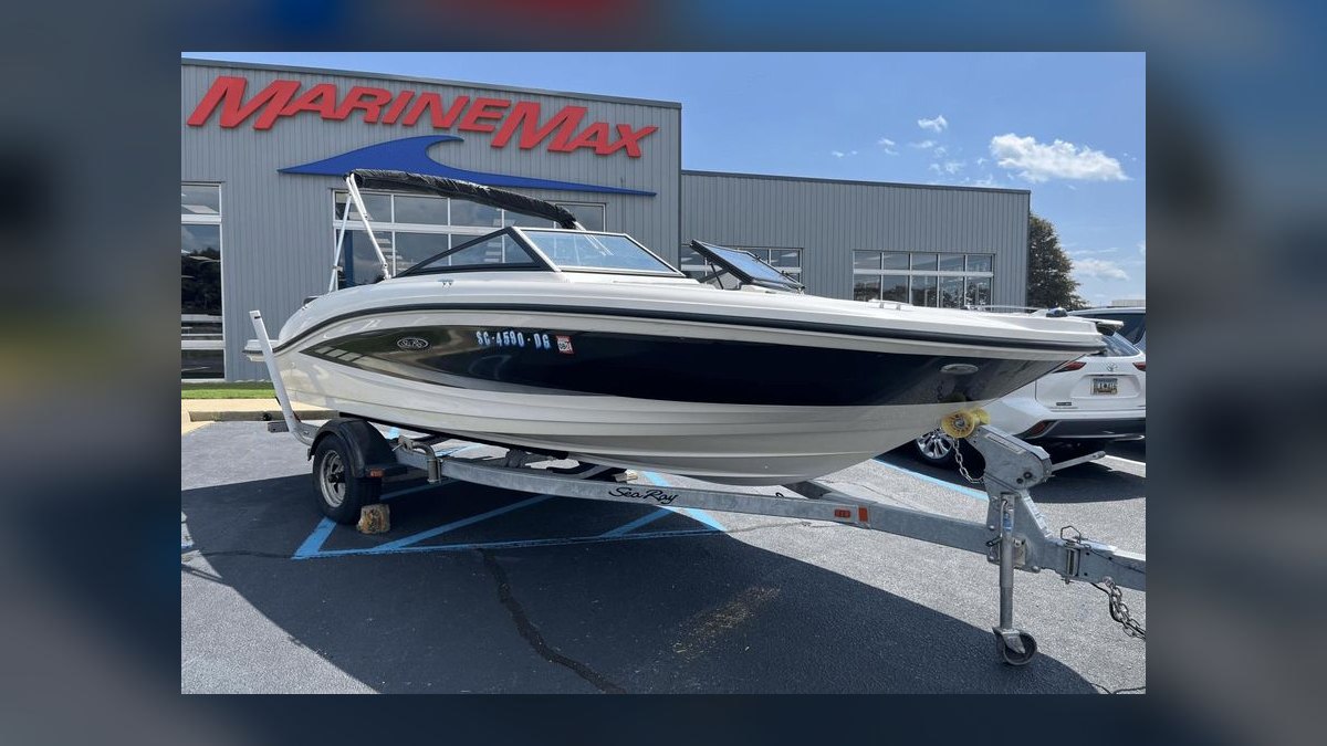 Best Used Dual Console Boats Under $30,000 in 2027 (Ranked) — figure 3