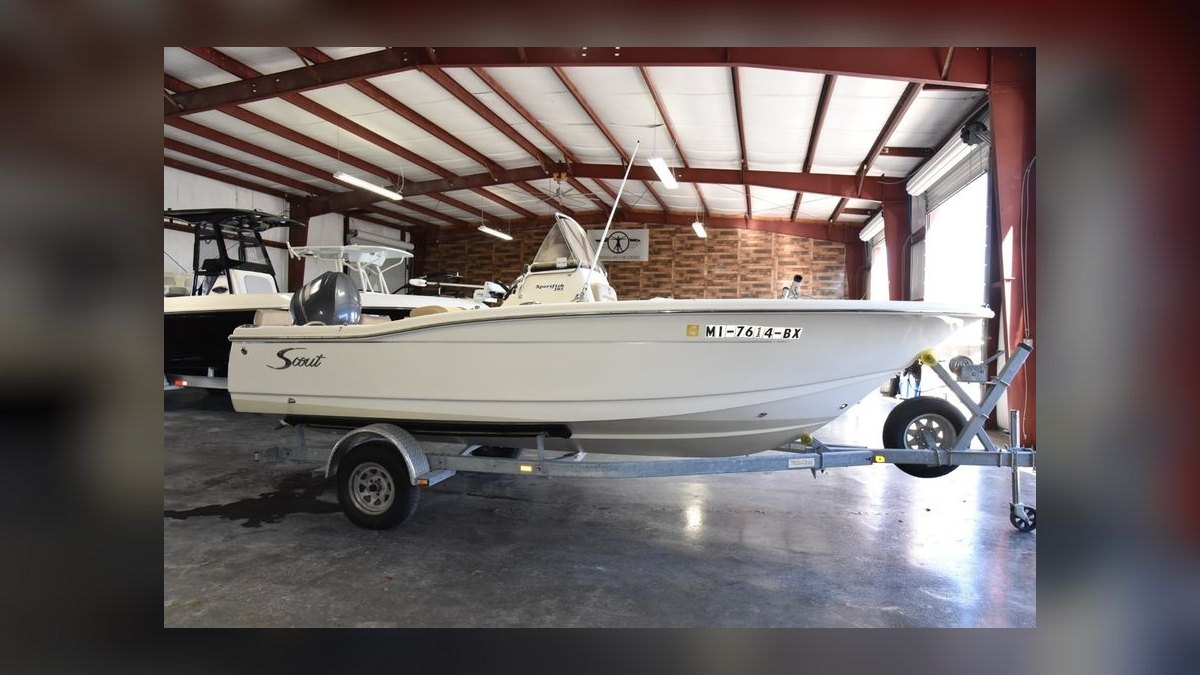 Best Used Dual Console Boats Under $30,000 in 2027 (Ranked) — figure 7
