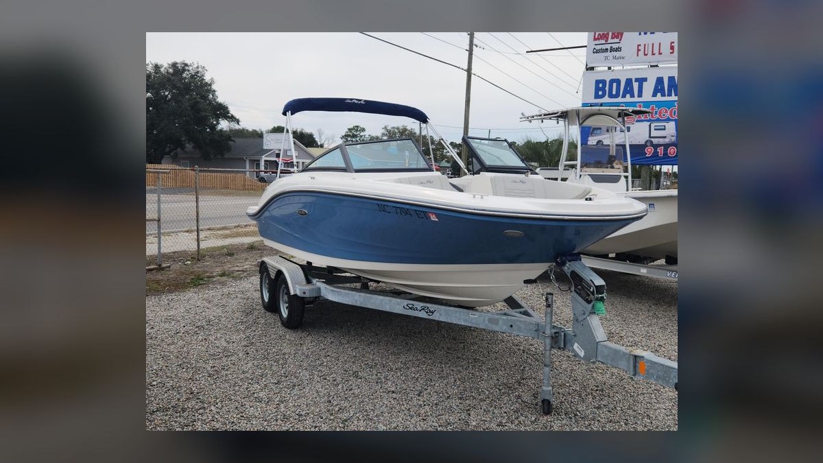 Best Used Runabout Boats Under $30,000 in 2027 (Ranked) — figure 4