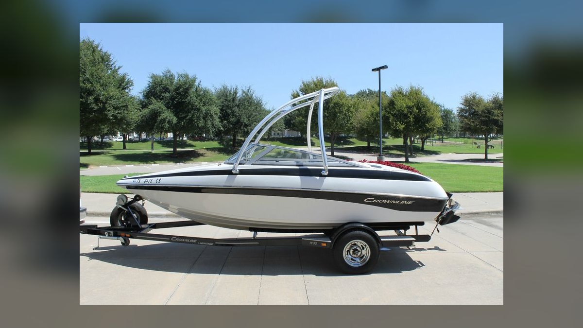 Best Used Runabout Boats Under $30,000 in 2027 (Ranked) — figure 6
