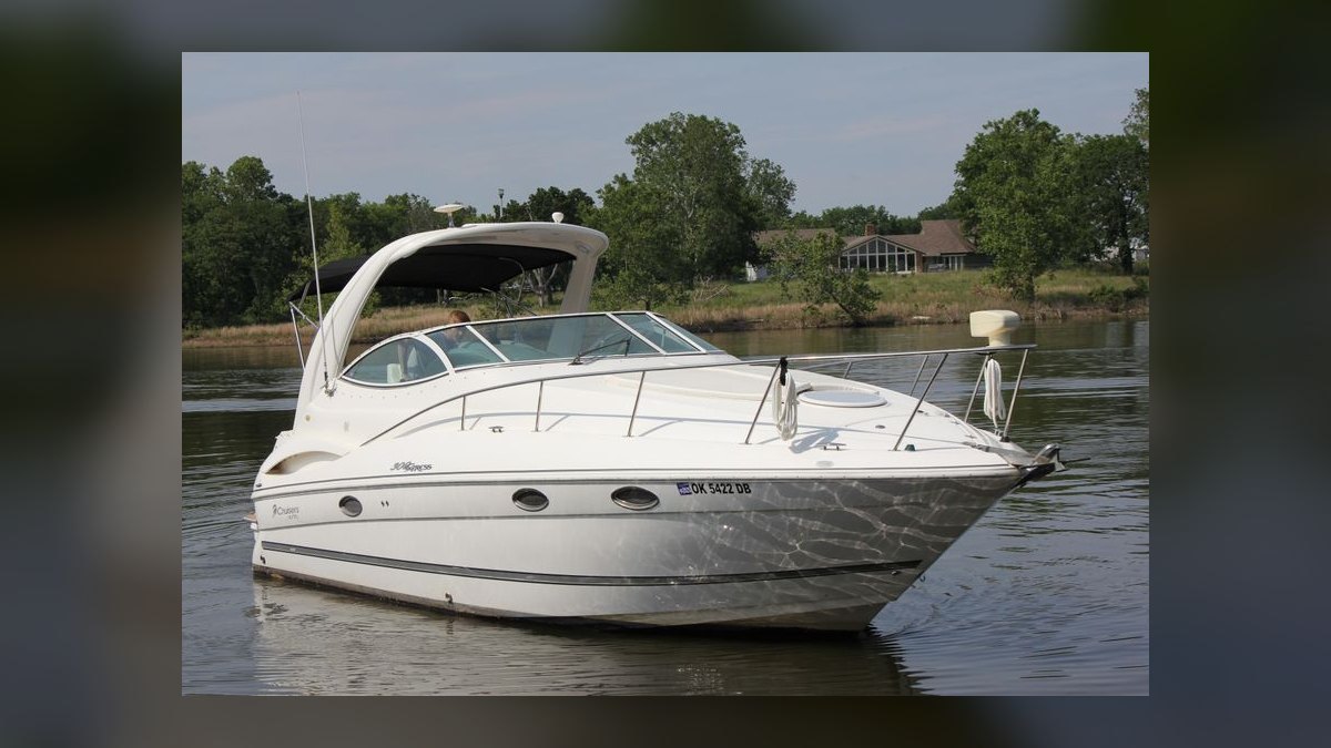 Best Used Express Cruisers Under $30,000 in 2027 (Ranked) — figure 4
