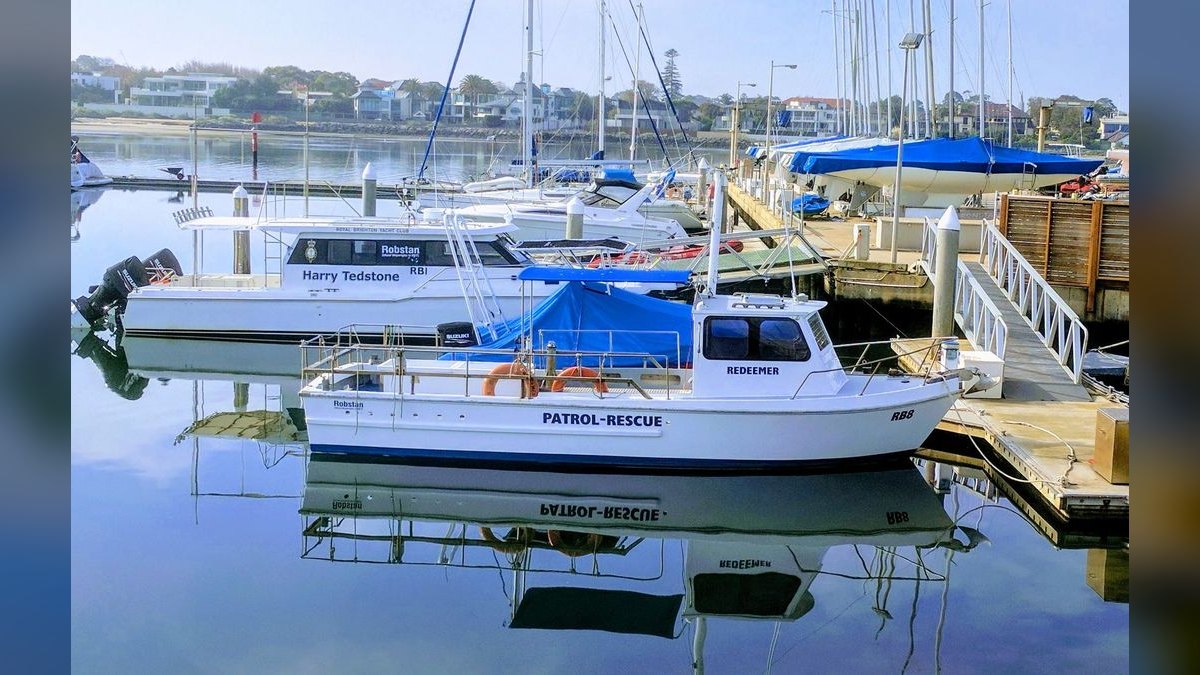 Best Used Walkaround Boats Under $30,000 in 2027 (Ranked) — figure 2