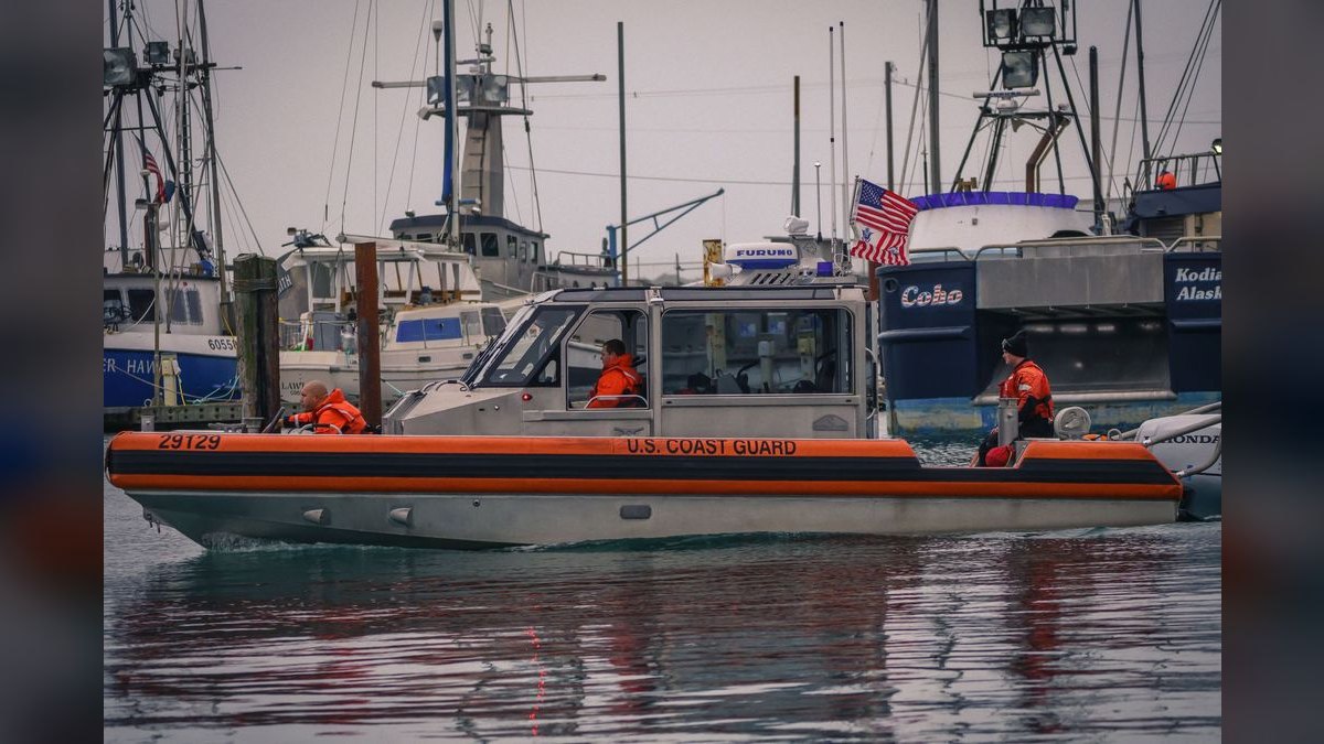 Best Used Walkaround Boats Under $30,000 in 2027 (Ranked) — figure 5