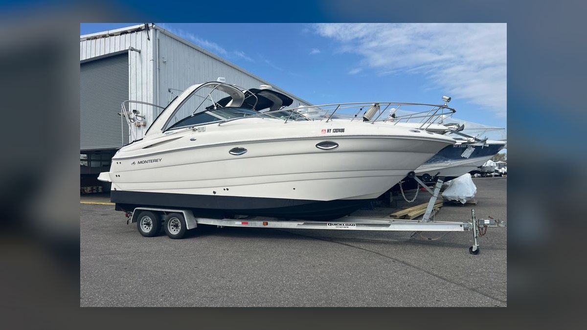Best Used Cabin Cruiser Boats Under $50,000 in 2027 (Ranked) — figure 8