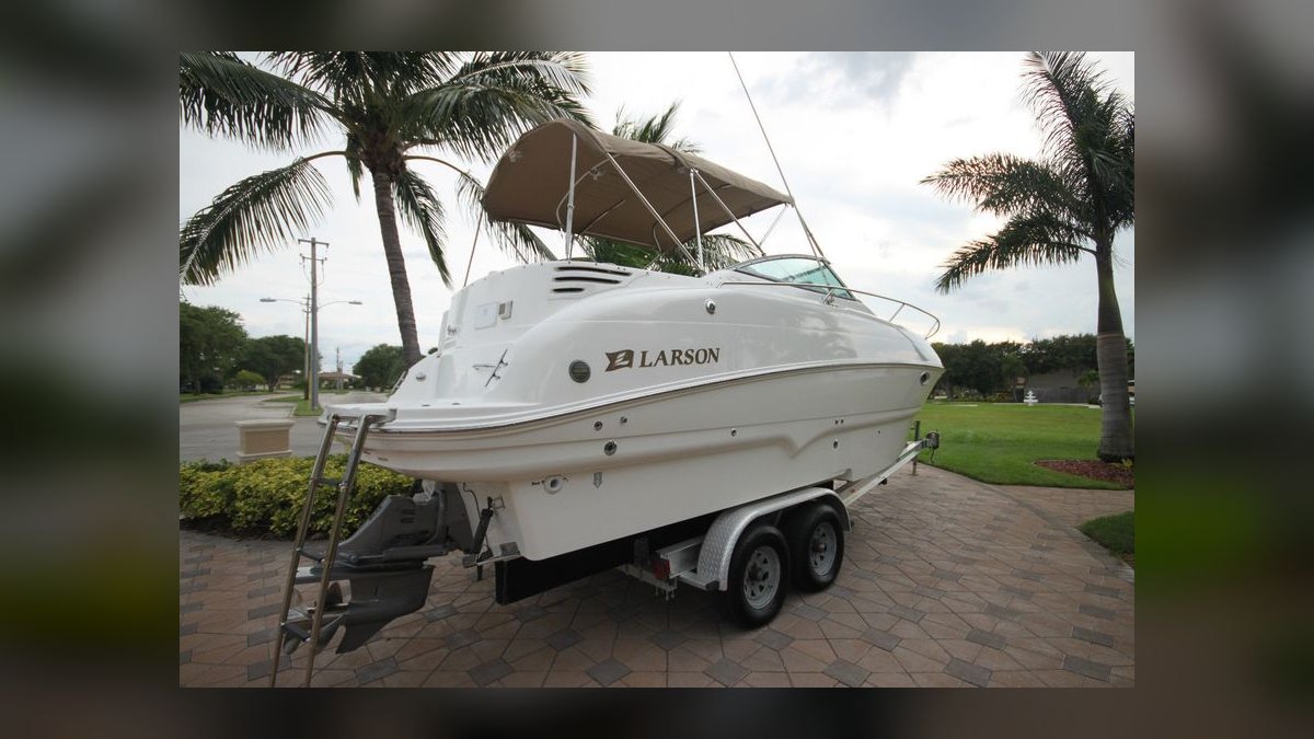 Best Used Cabin Cruiser Boats Under $50,000 in 2027 (Ranked) — figure 9
