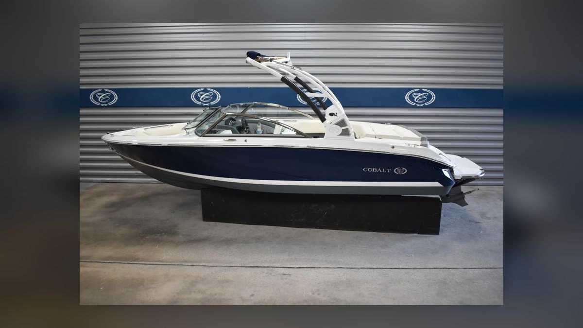 Best Used Dual Console Boats Under $50,000 in 2027 (Ranked) — figure 9