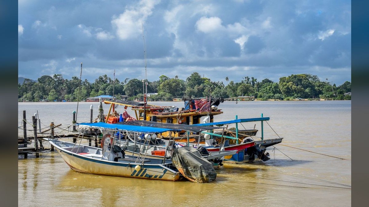 Best Used Fishing Boats Under $75,000 in 2027 (Ranked) — figure 4