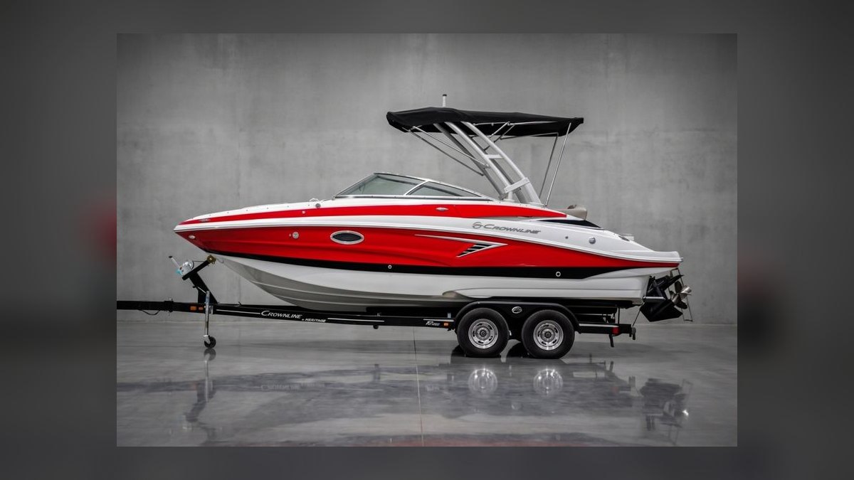 Best Used Deck Boats Under $75,000 in 2027 (Ranked) — figure 6