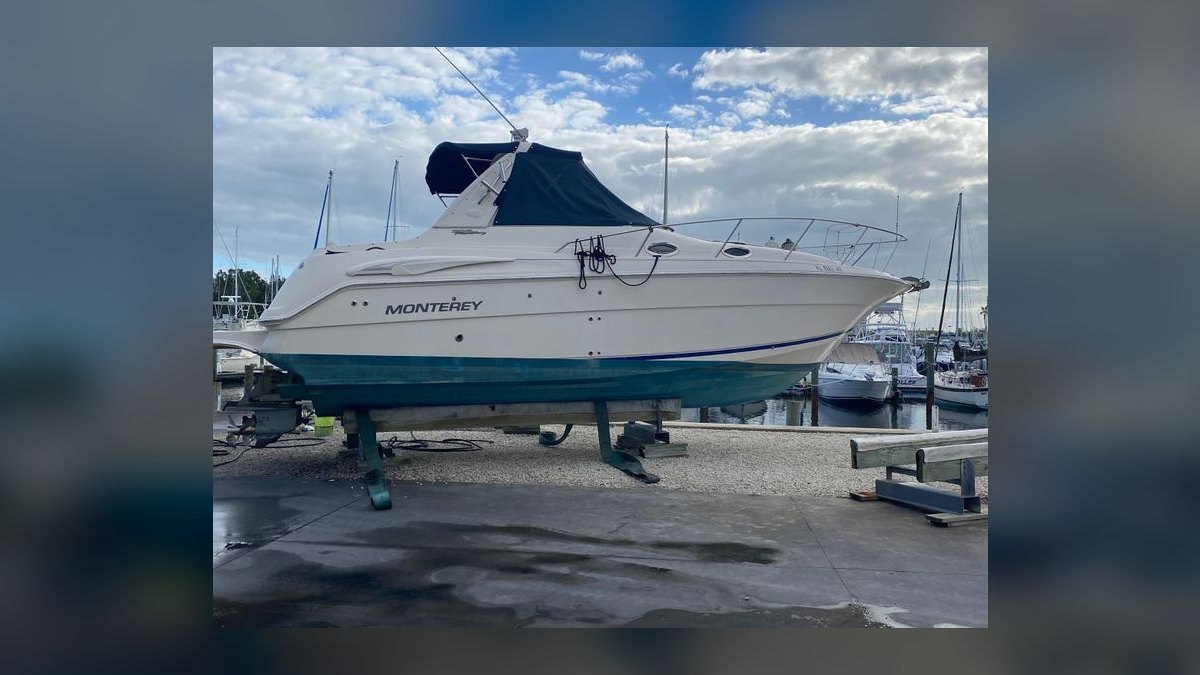 Best Used Cabin Cruiser Boats Under $75,000 in 2027 (Ranked) — figure 10