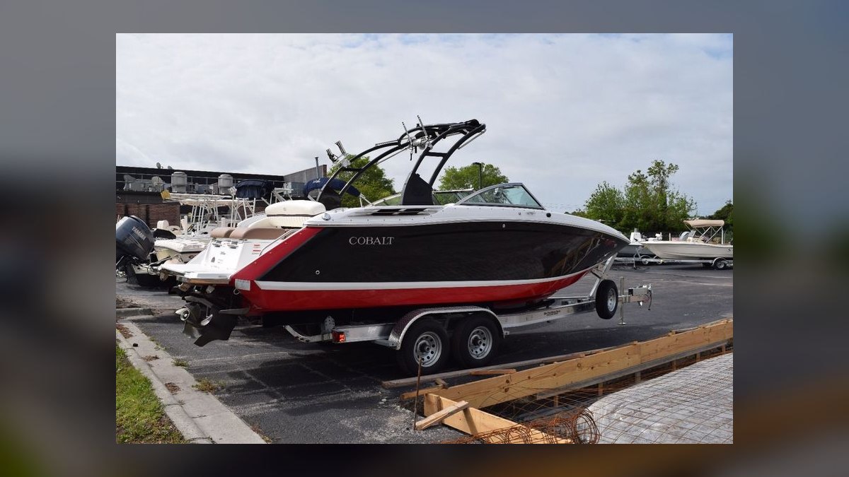Best Used Cabin Cruiser Boats Under $75,000 in 2027 (Ranked) — figure 7