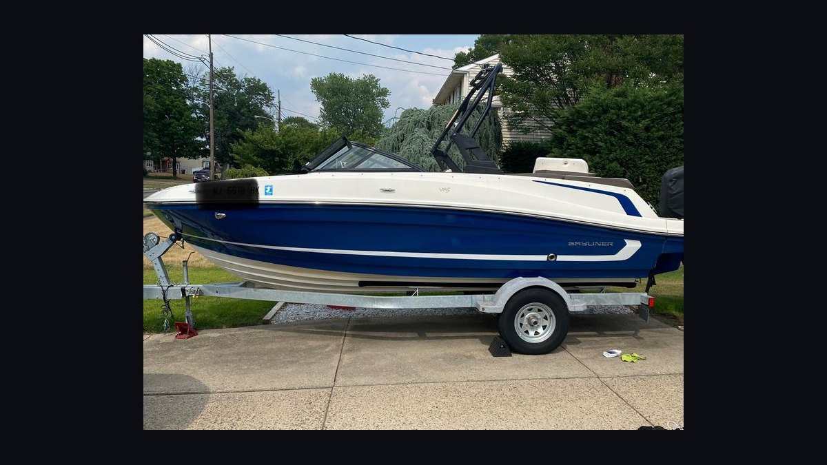 Best Used Runabout Boats Under $75,000 in 2027 (Ranked) — figure 10