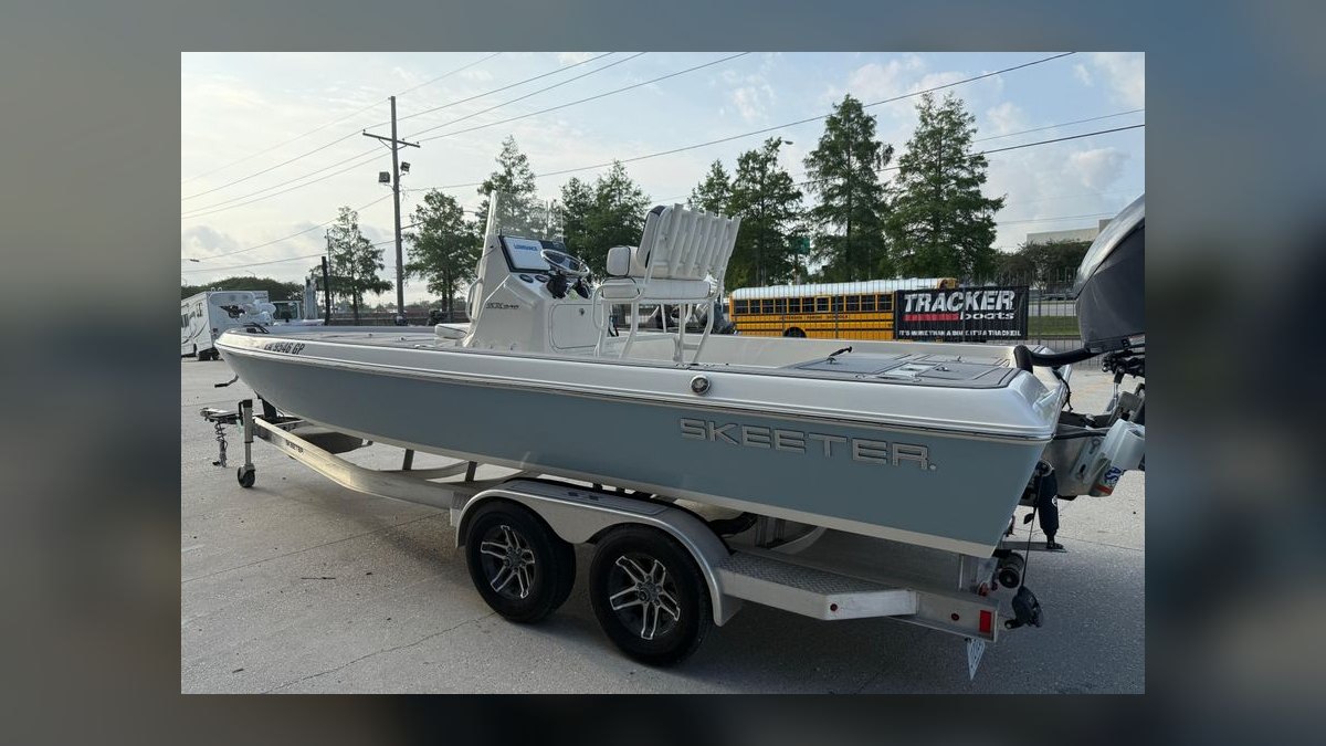 Best Used Bay Boats Under $100,000 in 2027 (Ranked) — figure 10